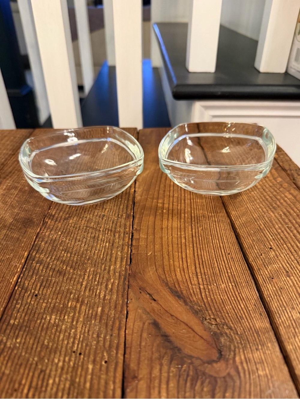 (2) vintage Duralex clear glass bowls